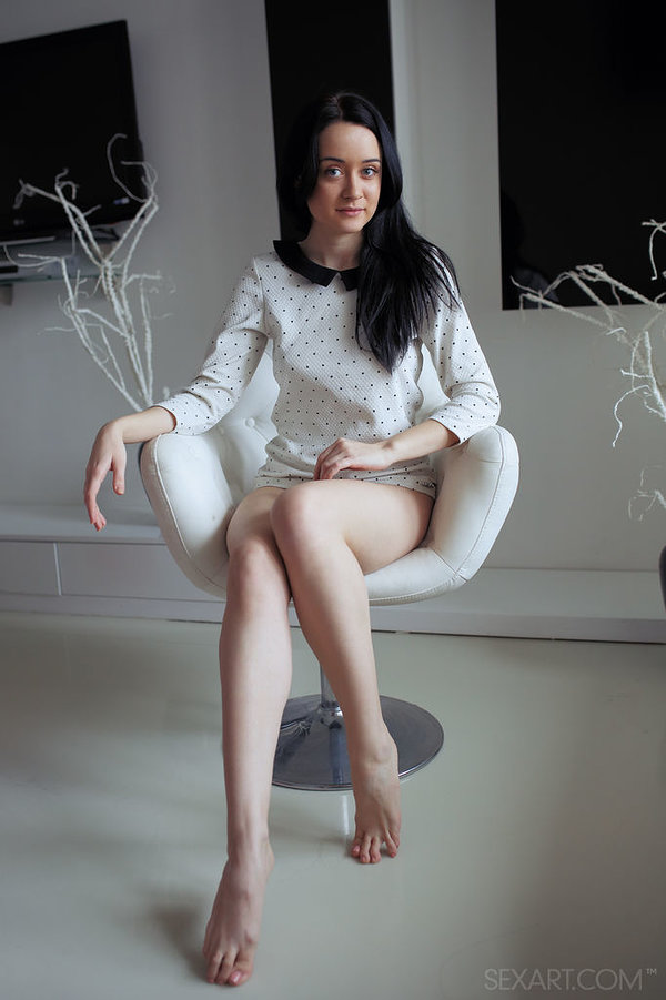 Юленька, 22 года, 0 размер груди